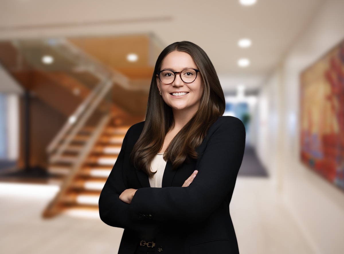 Lauren  R. Caruss